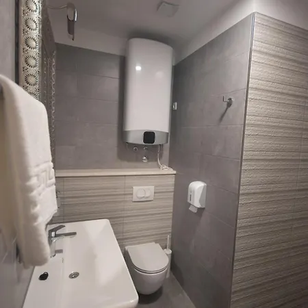 With Wifi - 25332 بيت ضيافة سبليت